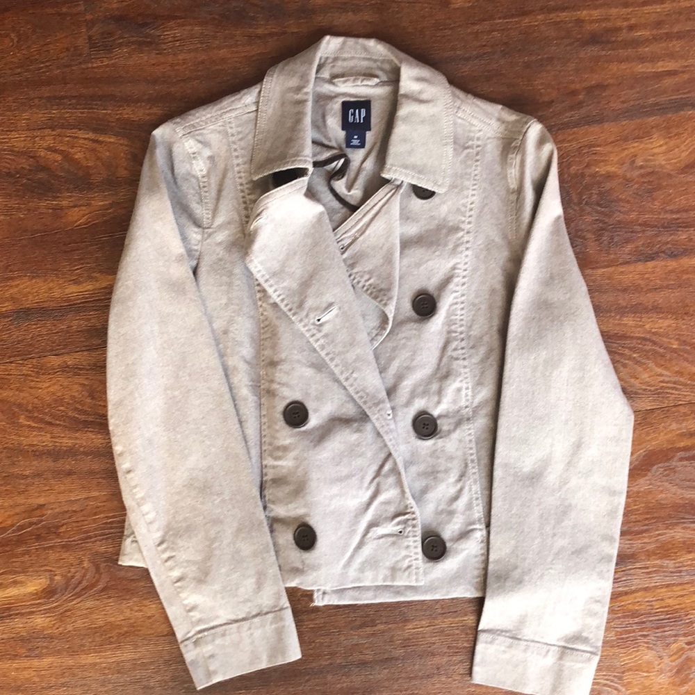 Gap jacket